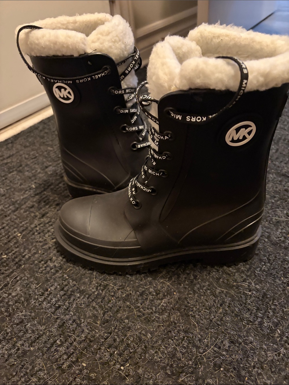 Michael Kors Black Waterproof Lace-Up Boots with Cream Sherpa Lining